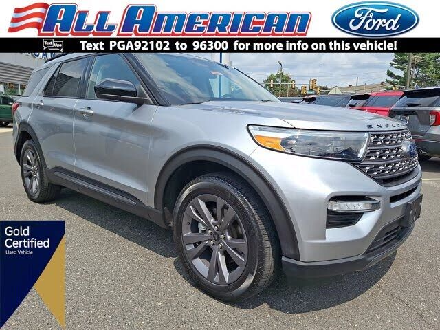 2023 FORD Explorer
