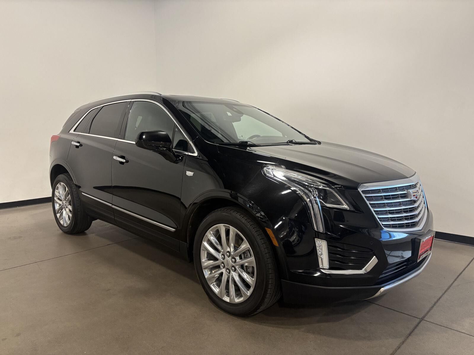 2017 CADILLAC XT5