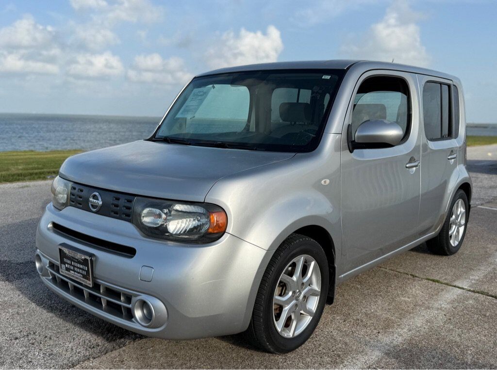 2010 NISSAN Cube