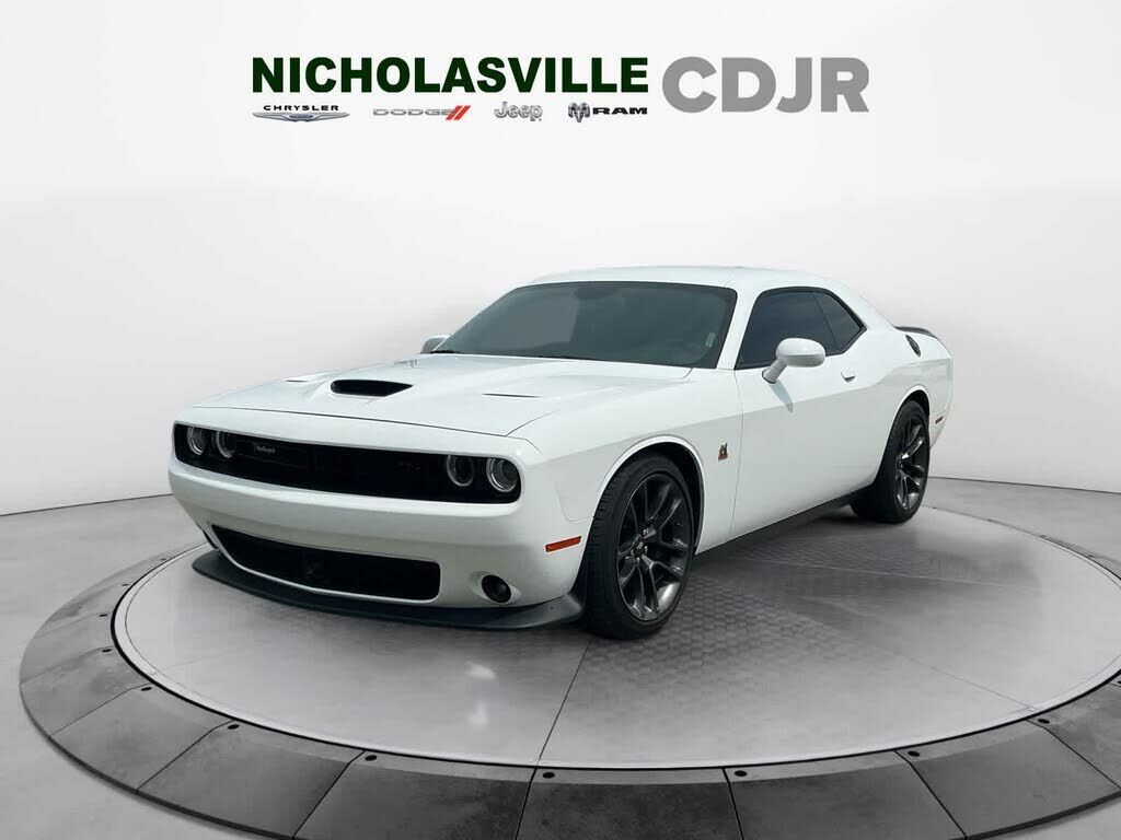 2023 DODGE Challenger