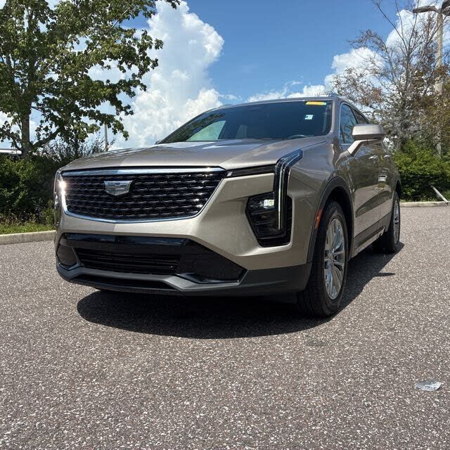 2024 CADILLAC XT4