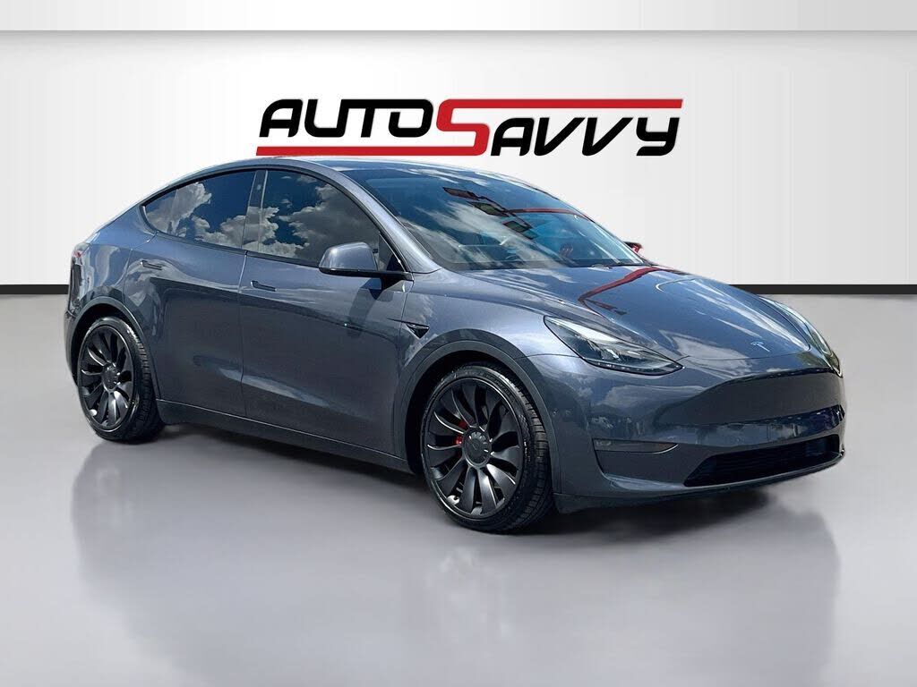 2021 TESLA Model Y