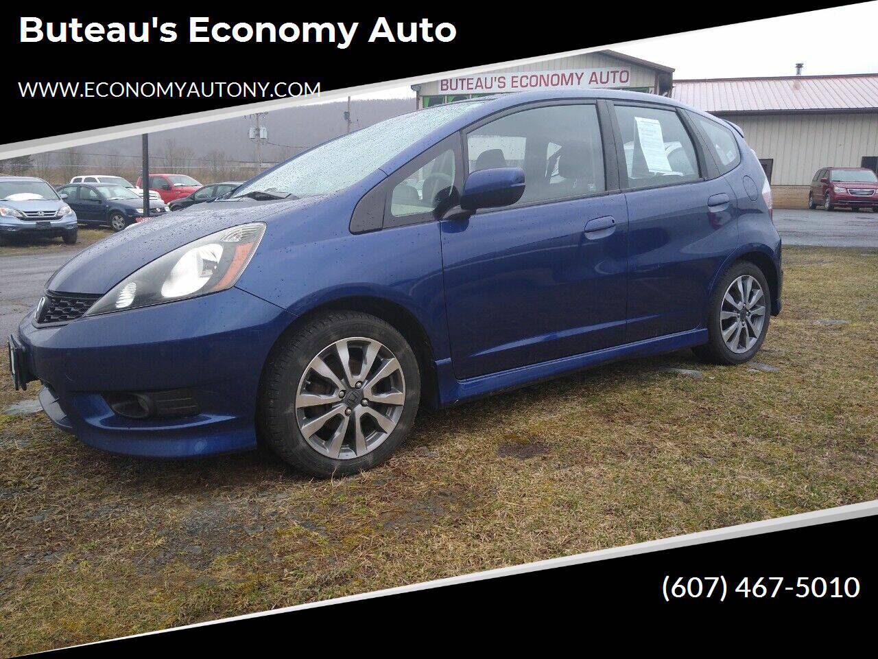 2012 HONDA Fit