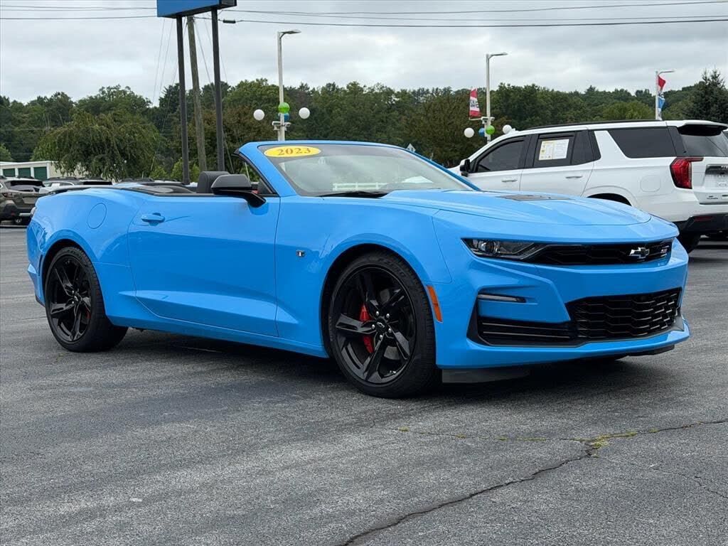 2023 CHEVROLET Camaro