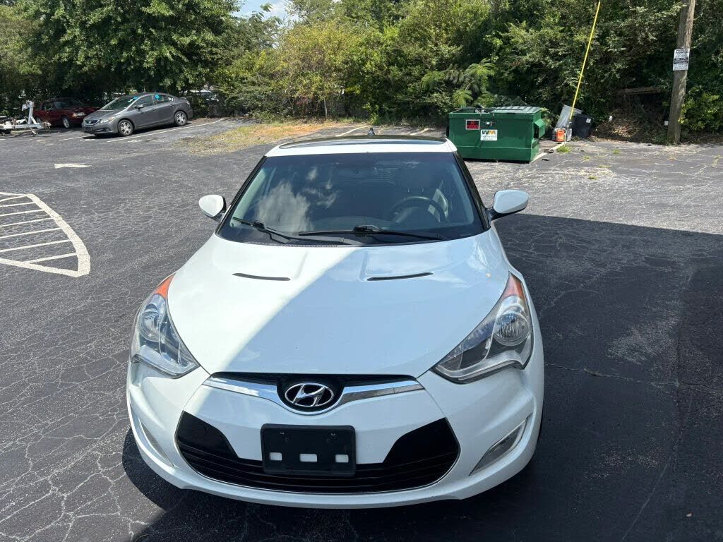 2013 HYUNDAI Veloster