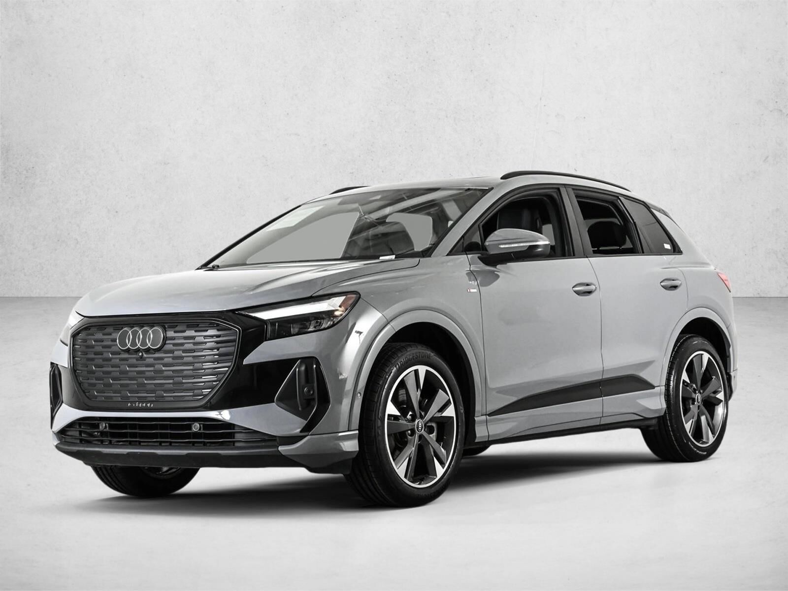2023 AUDI Q4