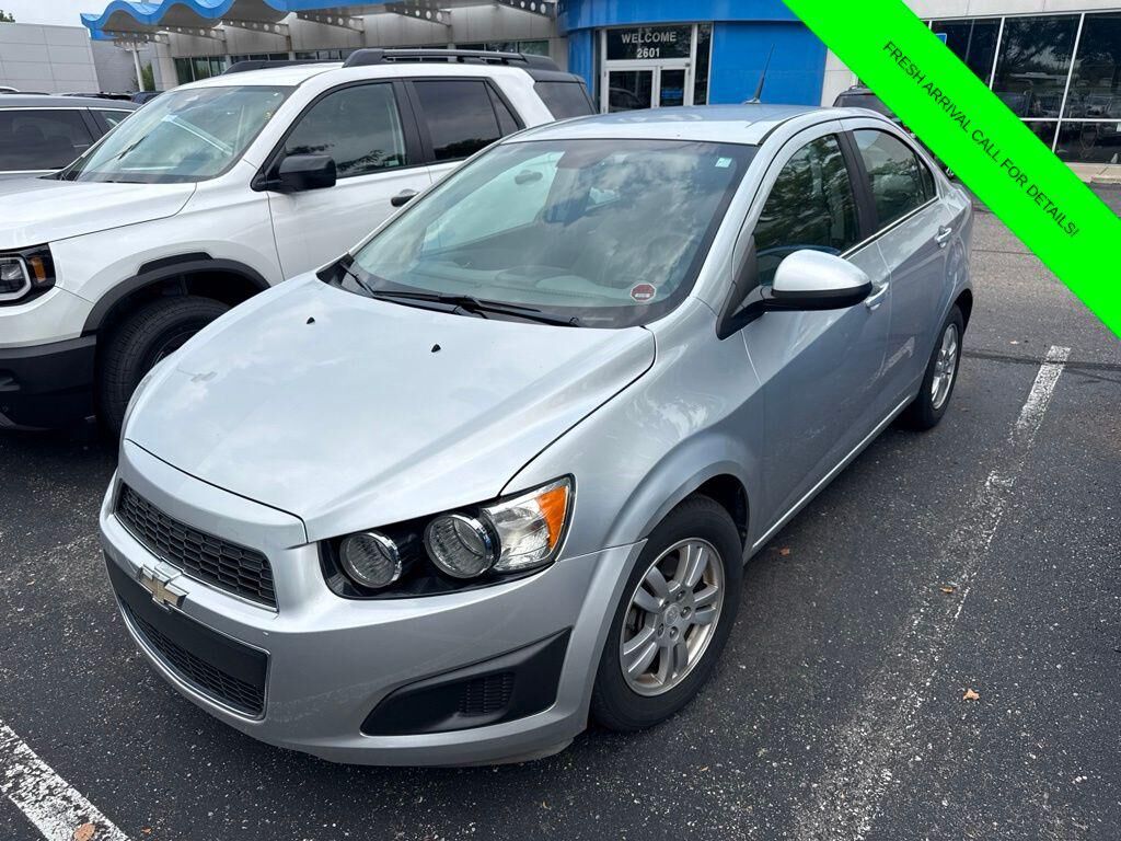 2013 CHEVROLET Sonic