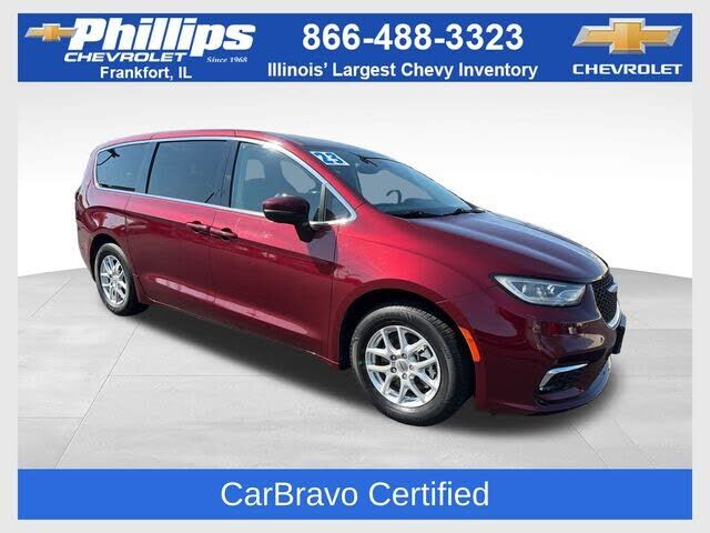 2023 CHRYSLER Pacifica