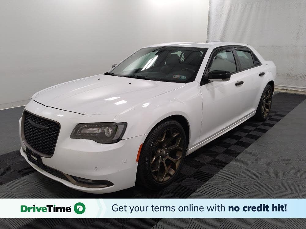 2017 CHRYSLER 300