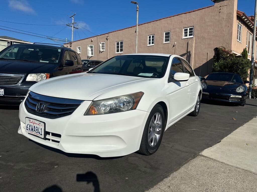 2012 HONDA Accord