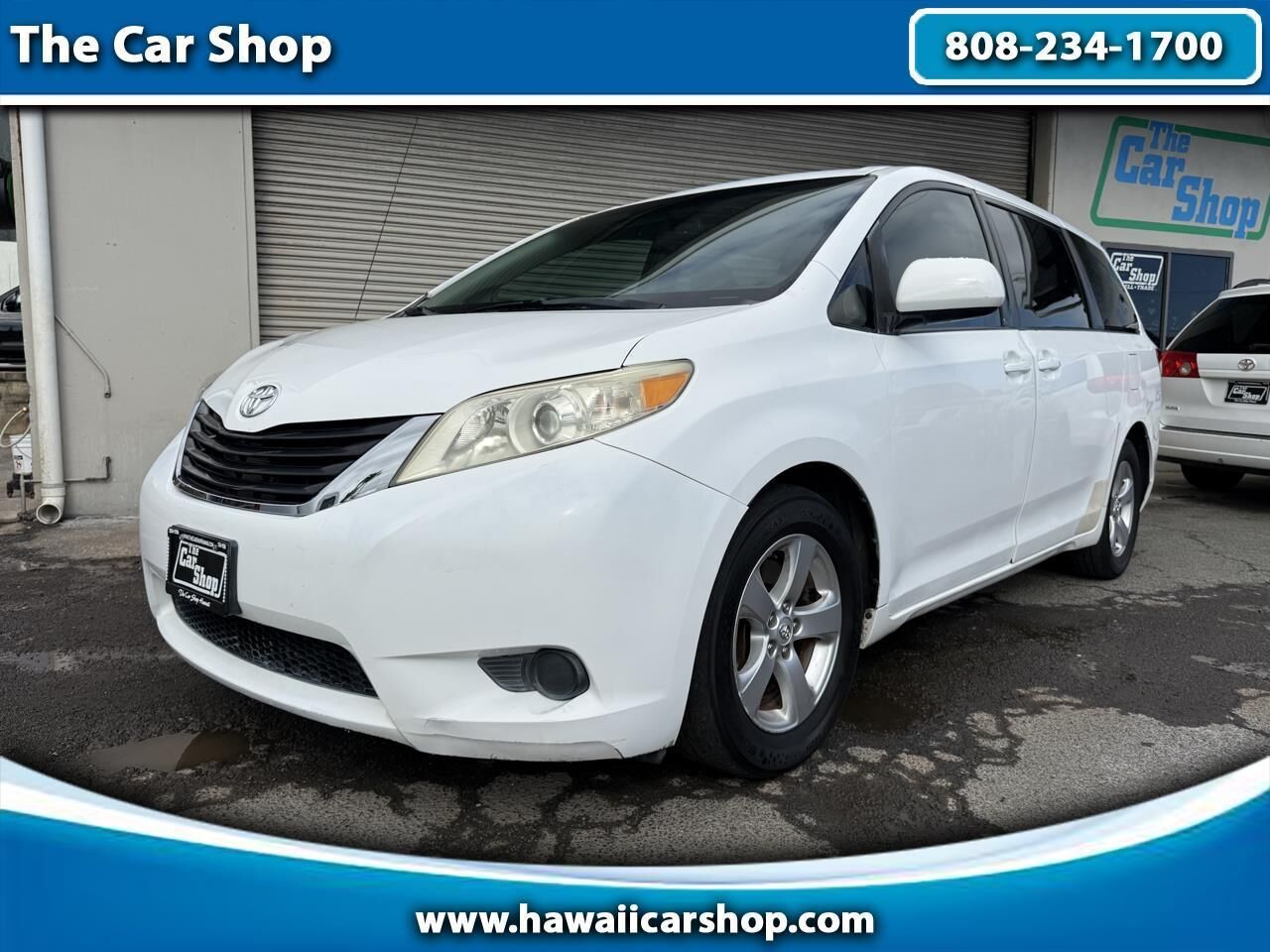 2011 TOYOTA Sienna
