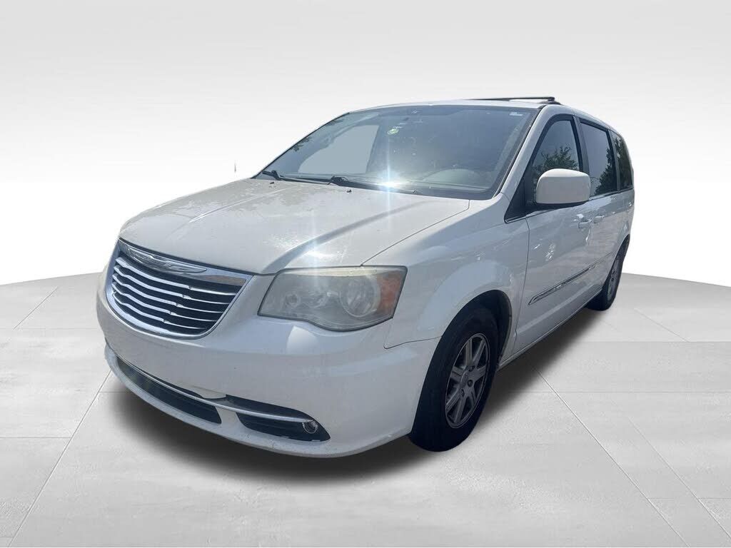 2011 CHRYSLER Town and Country