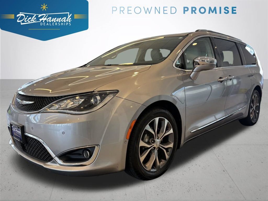 2017 CHRYSLER Pacifica