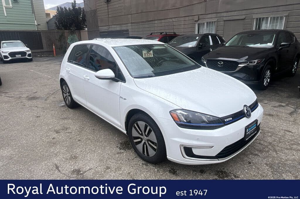 2016 VOLKSWAGEN e-Golf