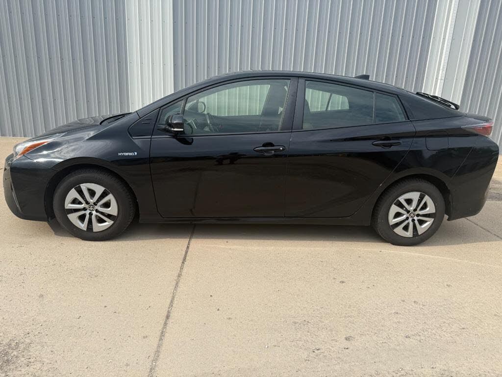 2018 TOYOTA PRIUS