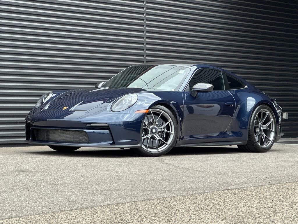 2022 PORSCHE 911