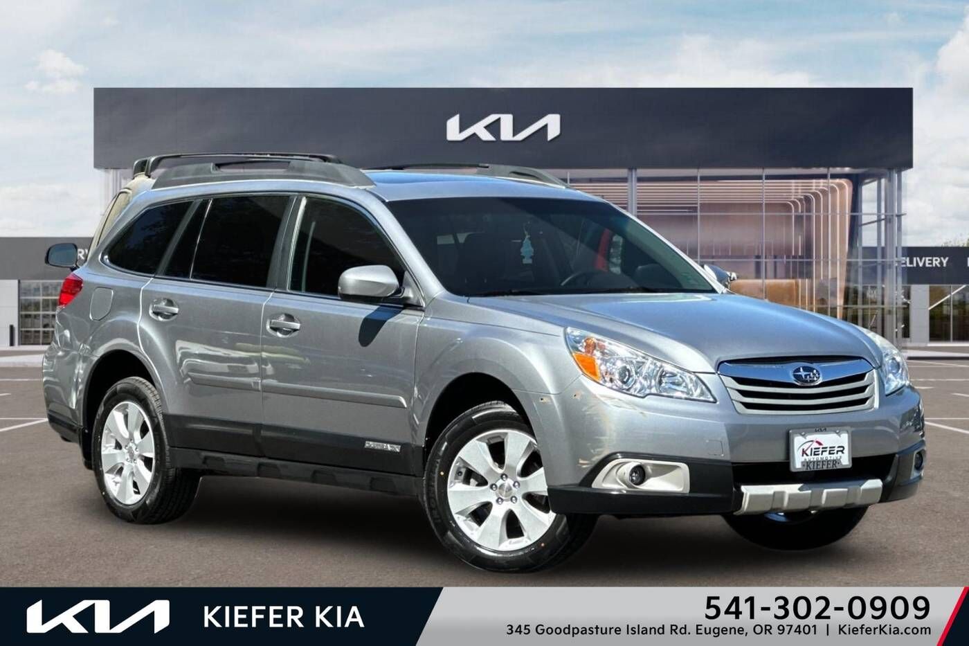 2011 SUBARU Outback