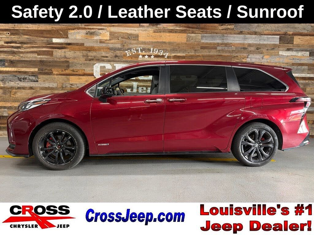 2021 TOYOTA Sienna