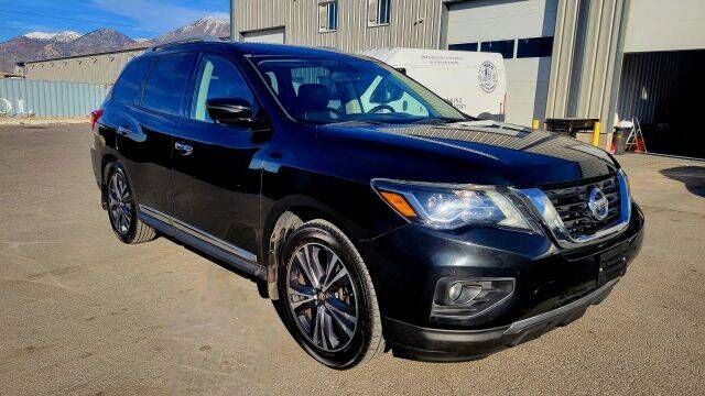2018 NISSAN Pathfinder