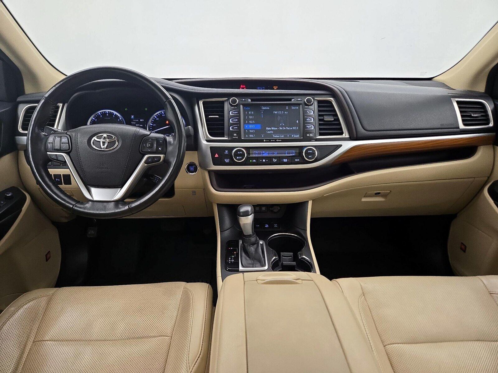2017 TOYOTA Highlander