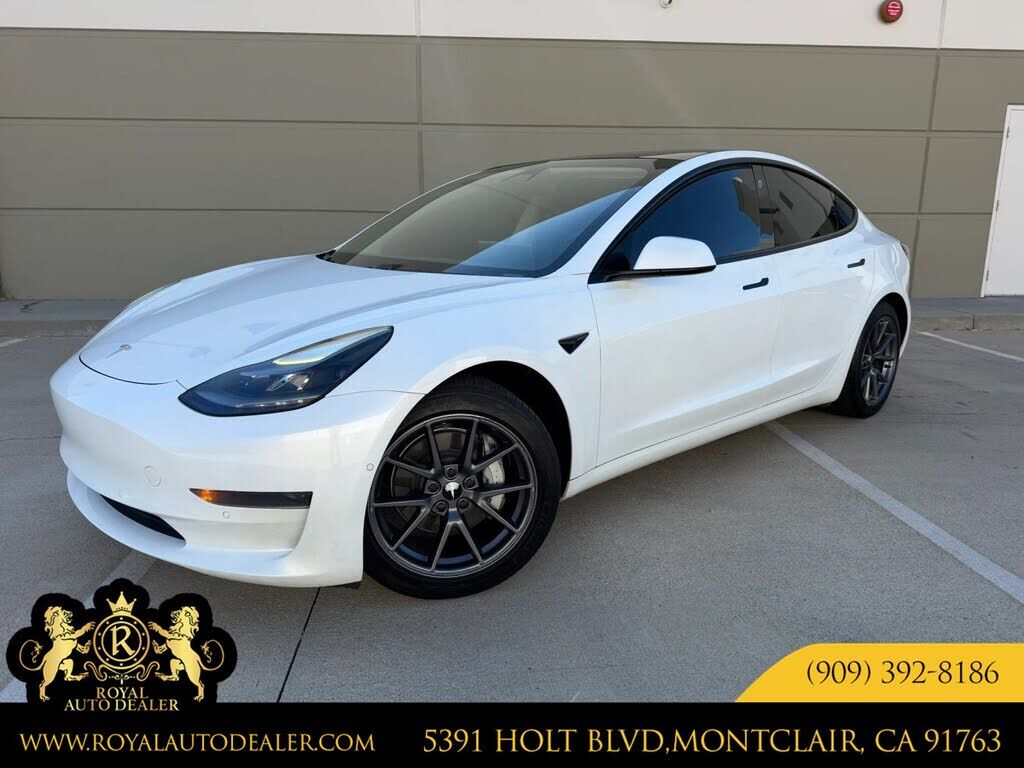 2021 TESLA Model 3