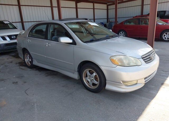2004 TOYOTA Corolla