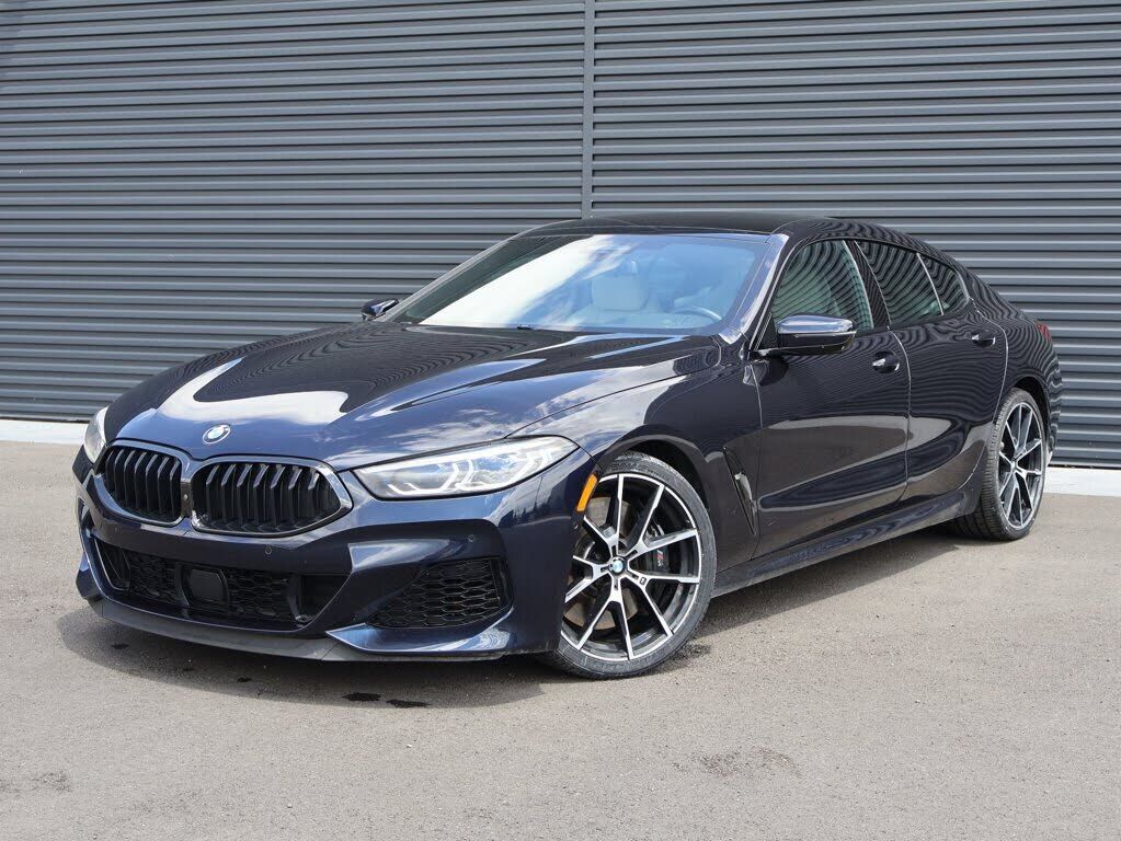 2021 BMW M8