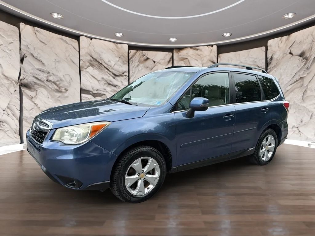 2014 SUBARU Forester
