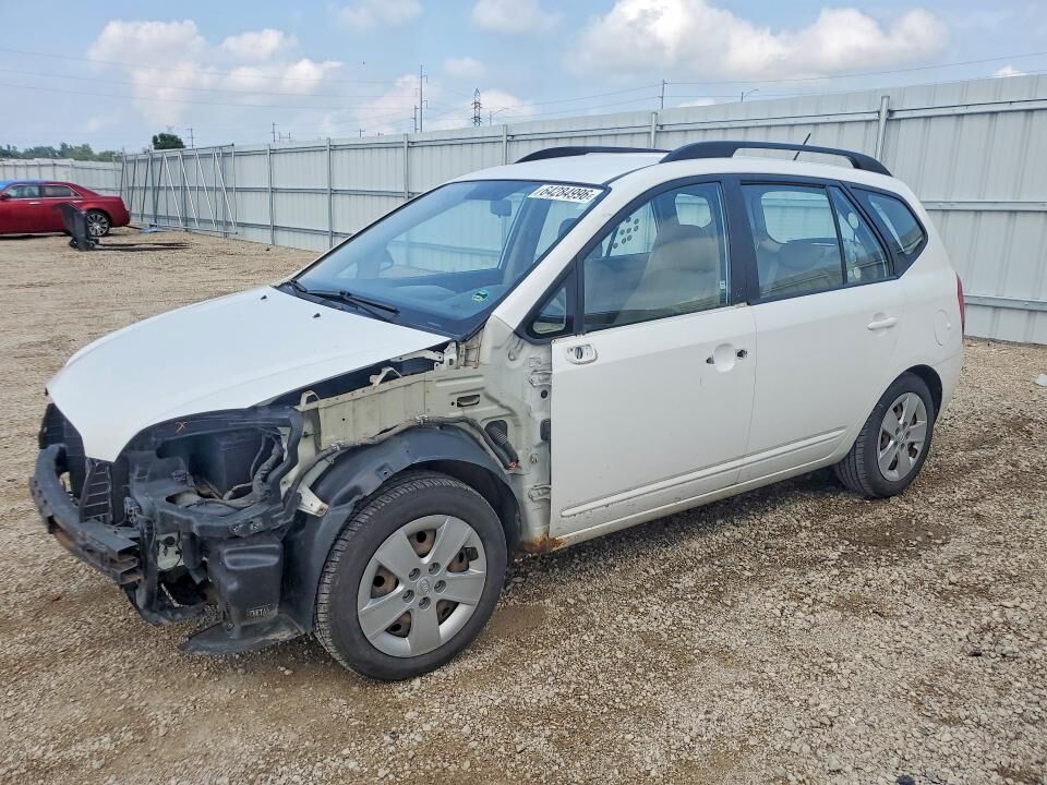 2009 KIA Rondo