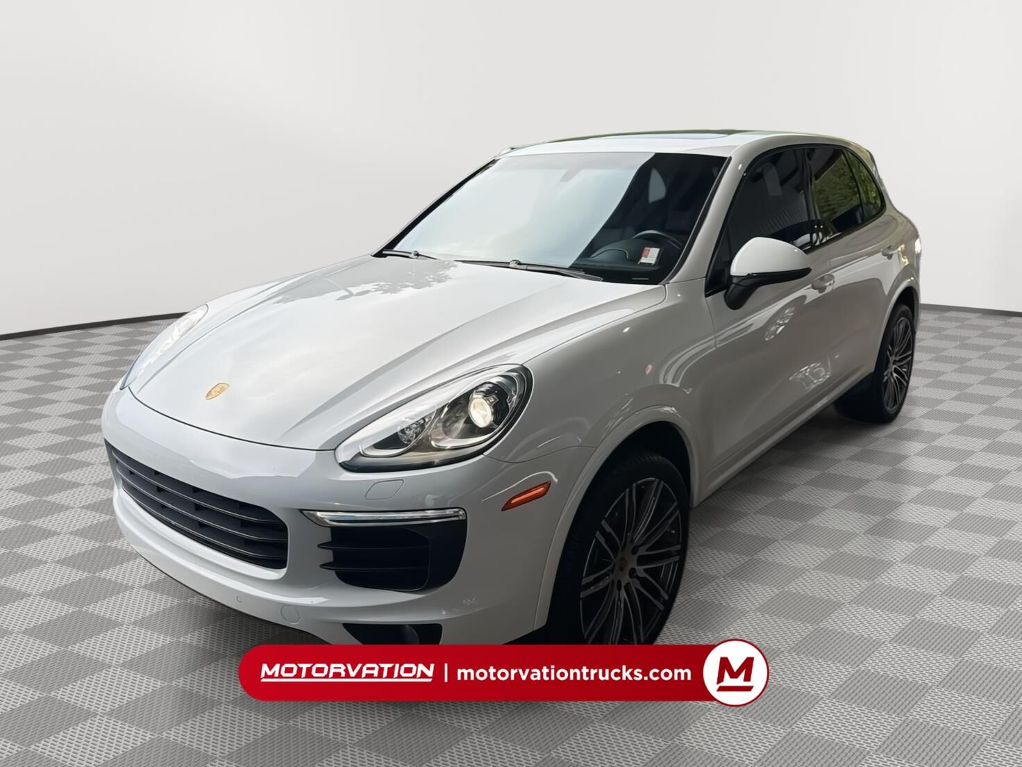 2018 PORSCHE Cayenne