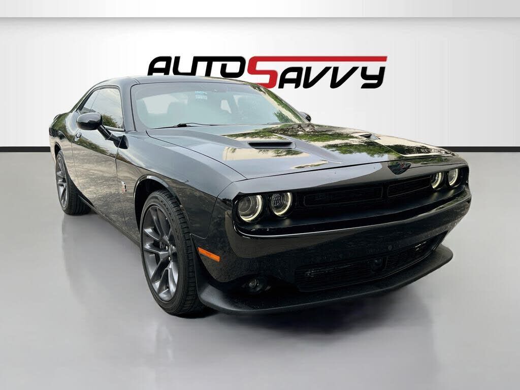 2023 DODGE Challenger