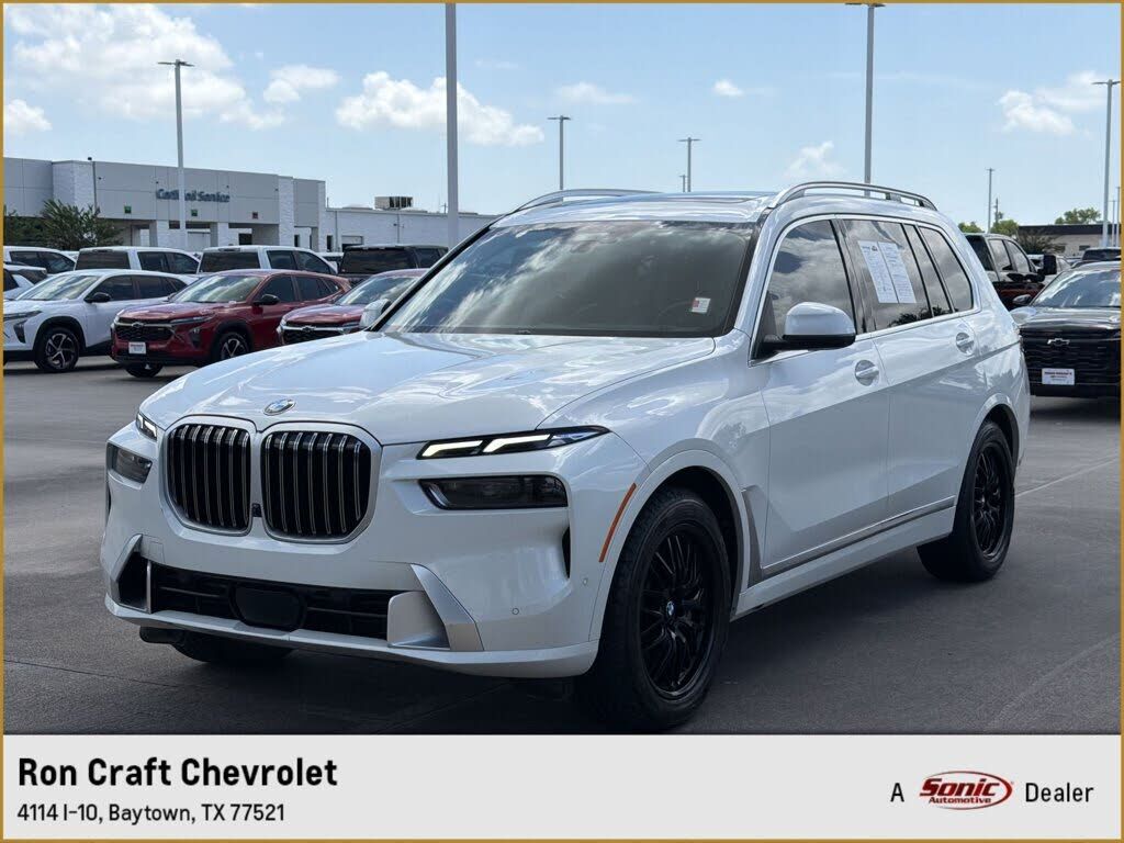 2025 BMW X7