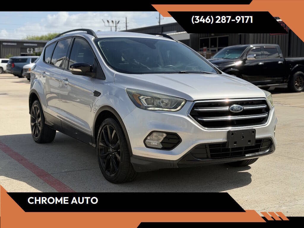 2017 FORD Escape