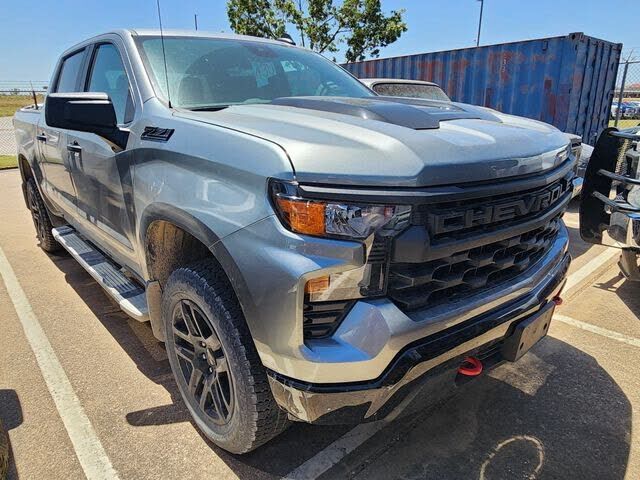 2024 CHEVROLET Silverado