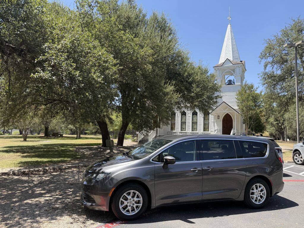 2017 CHRYSLER Pacifica