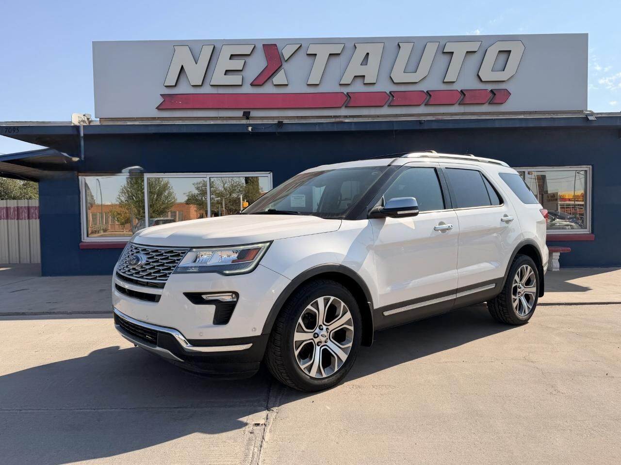 2018 FORD Explorer