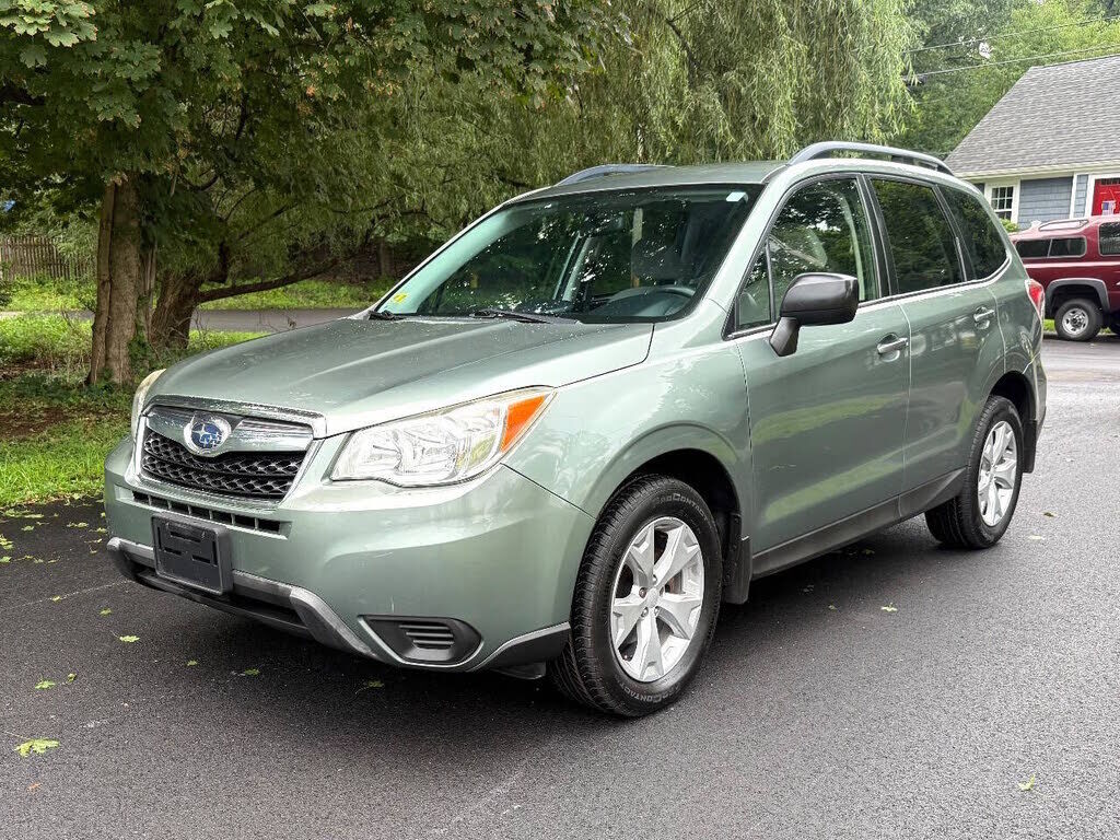 2015 SUBARU Forester