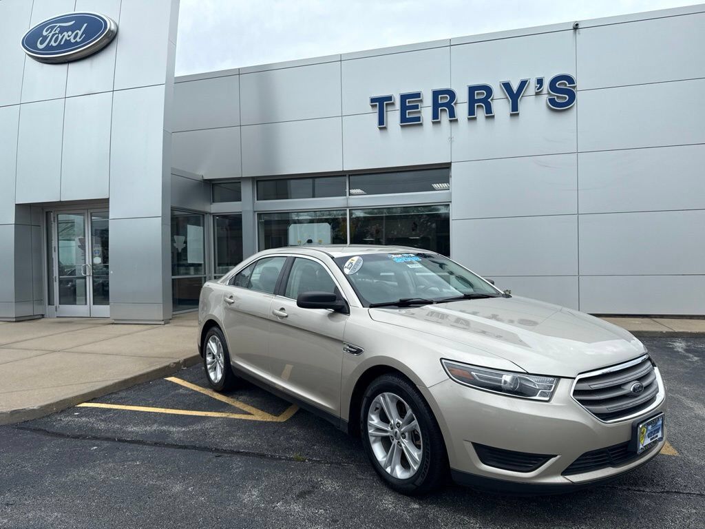2018 FORD Taurus