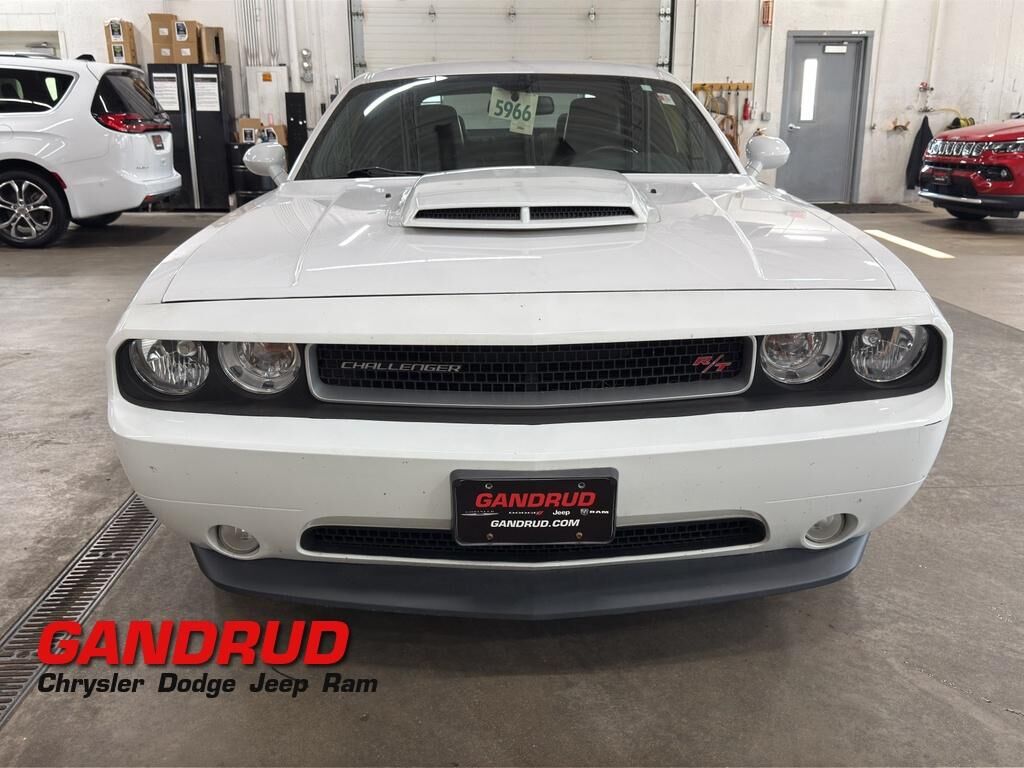 2012 DODGE Challenger