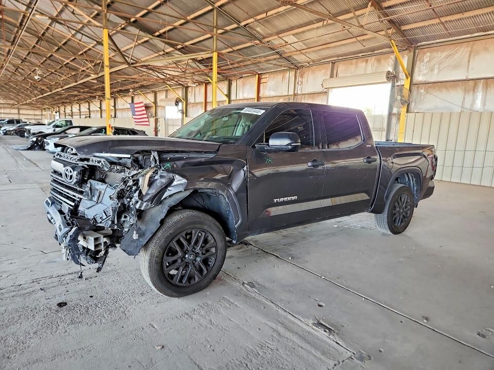 2022 TOYOTA Tundra