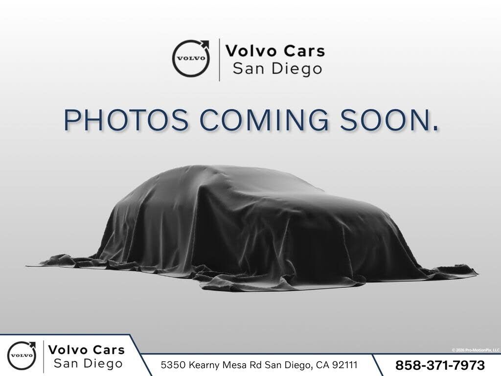 2025 VOLVO S60