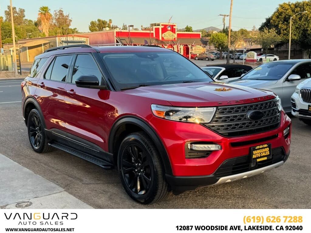 2022 FORD Explorer