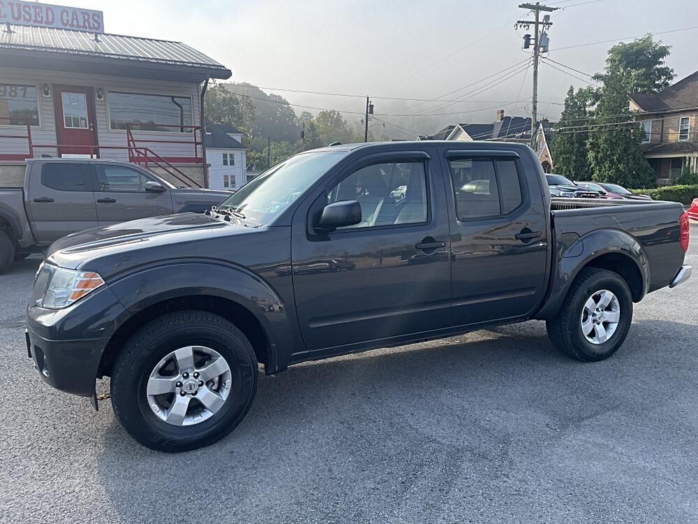 2013 NISSAN Frontier