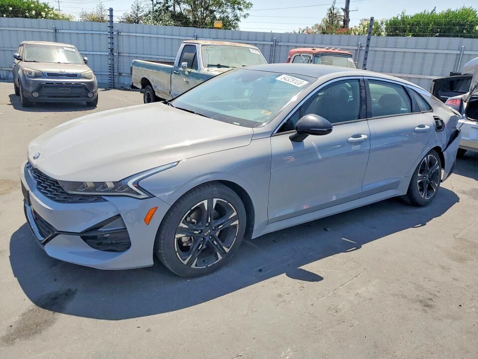 2021 KIA K5
