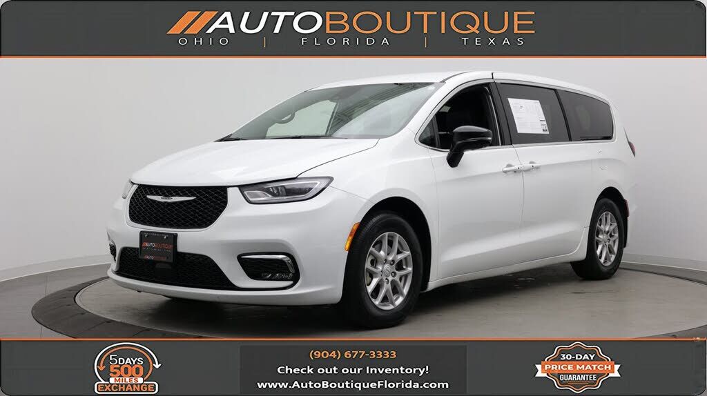2026 CHRYSLER Pacifica