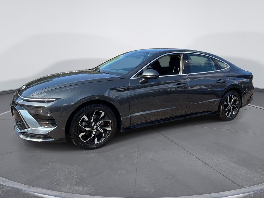 2025 HYUNDAI Sonata