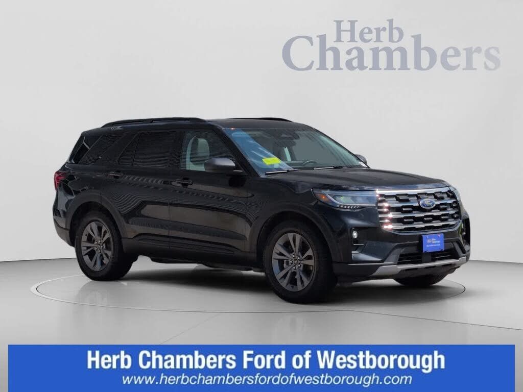 2025 FORD Explorer