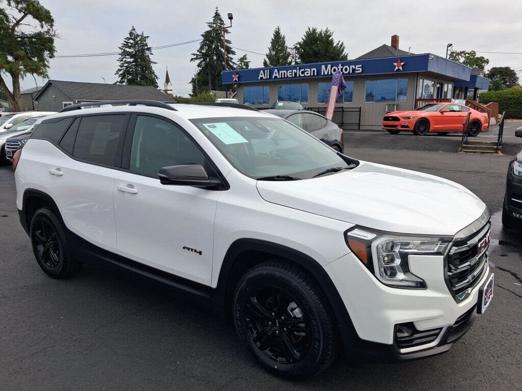 2023 GMC Terrain
