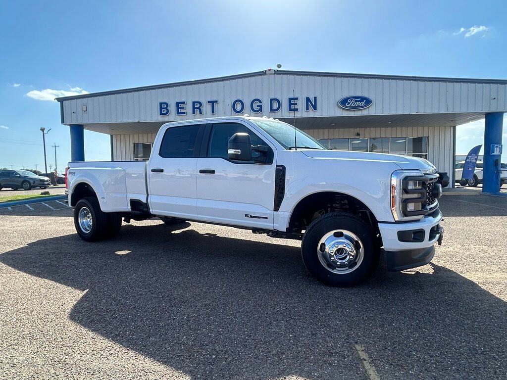 2026 FORD F-350