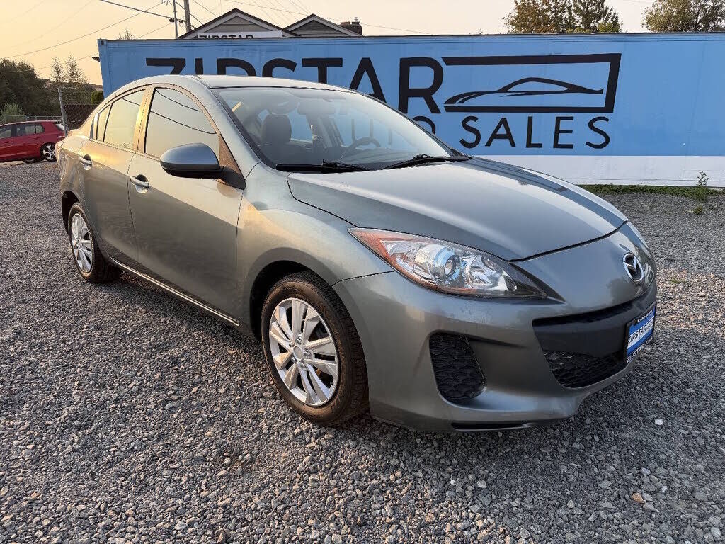 2013 MAZDA Mazda3